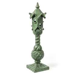 Birdhouse Garden Totem