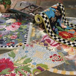 Bloomsbury Garden 6' Round Rug