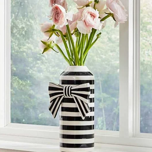 Courtly Bow Vase