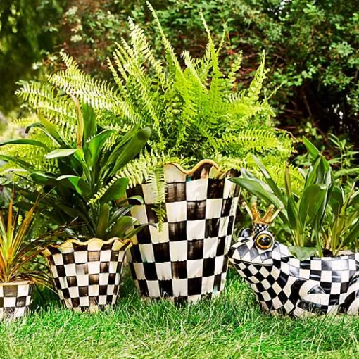 Courtly Check 8 Ceramic Garden Pot