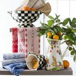 Courtly Check 7 Cup Measuring Cup