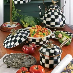 Courtly Check 1 Quart Saucepan