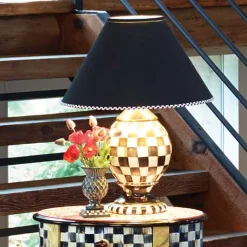 Courtly Check Ceramic Globe Lamp
