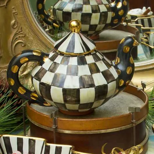 Courtly Check Ceramic Teapot