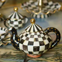Courtly Check Ceramic Teapot