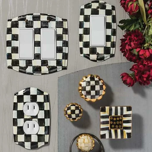 Courtly Check Double Outlet Cover