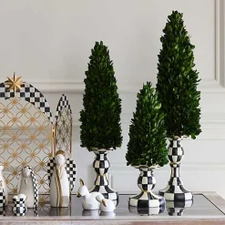 Courtly Check Medium Pedestal Boxwood Tree