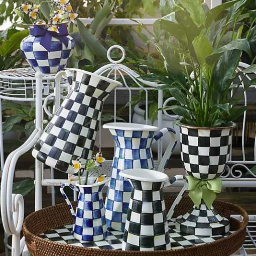 Courtly Check Medium Practical Pitcher
