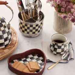 Courtly Check Rattan  Enamel Heart Tray
