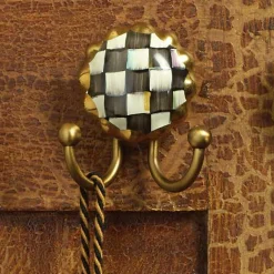 Courtly Check Round Hook