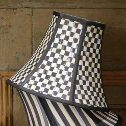 Courtly Check Small Shade