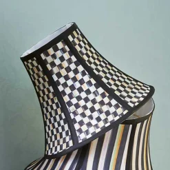 Courtly Check Small Shade