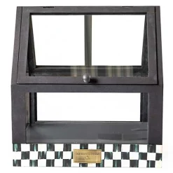 Courtly Check Terrarium
