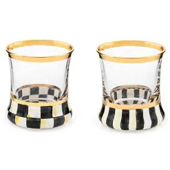 Courtly Check Wine Glass