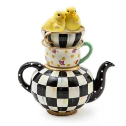 Courtly Chickatee Teapot