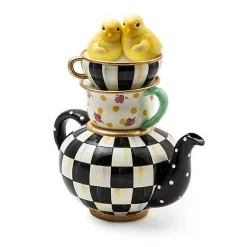 Courtly Chickatee Teapot