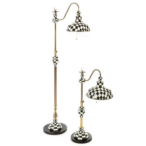 Courtly Farmhouse Floor Lamp