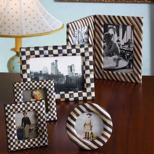 Courtly Frames, Set of 3
