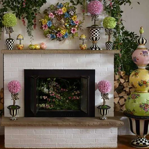 Courtly Stripe Urn