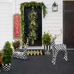 Courtly Stripe Urn