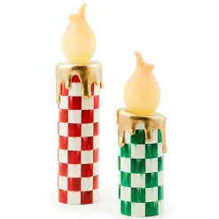 Cozy Christmas Illuminated Green Check Melting Candle