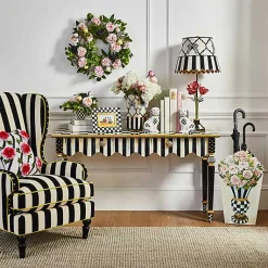 Flower Show Table Lamp