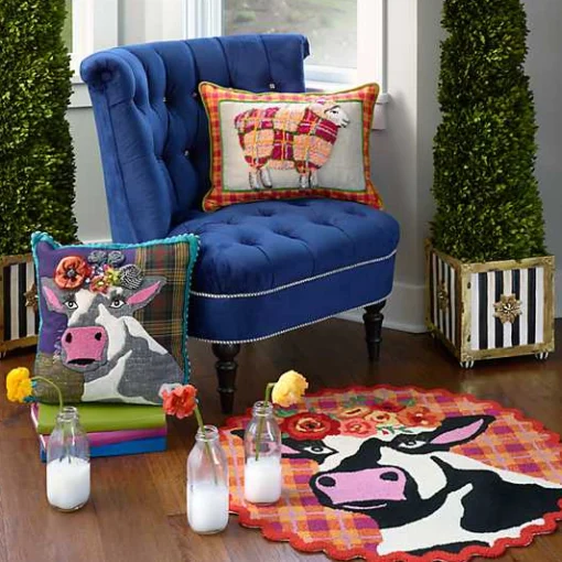 Frida Cowlo Throw Pillow