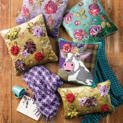 Frida Cowlo Throw Pillow