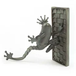 Frog Plant Hanger
