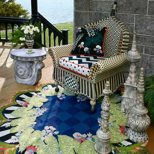 Garden Snail Table