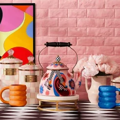 Go Go 2 Quart Tea Kettle