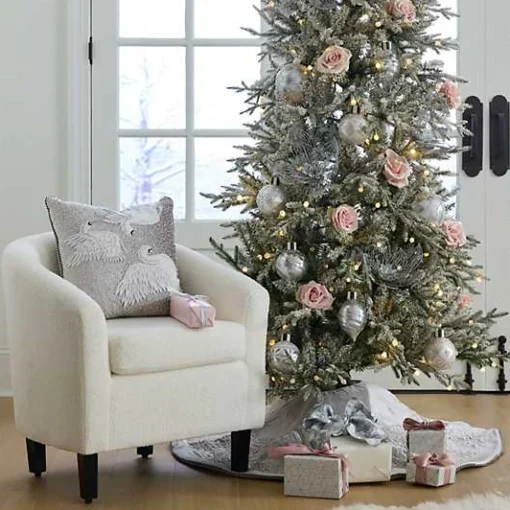 Holiday Swans Velvet Tree Skirt