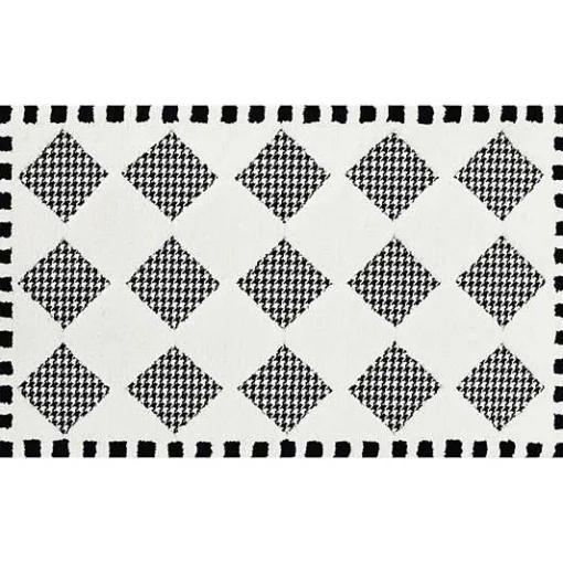 Houndstooth Check Diamond 2'3 x 3'9 Rug
