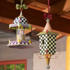 Pagoda Birdhouse