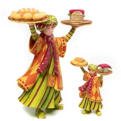 Patience Brewster Mini Nativity Breadbaker