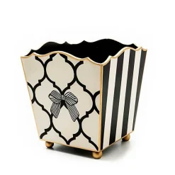 Pretty as a Bow Waste Bin