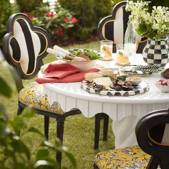 Queen Bee Outdoor Dining Chair