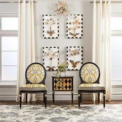 Queen Bee Plant Holder