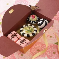 Rose Petit Four Square Knob