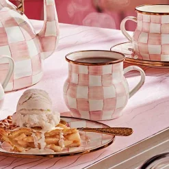 Rosy Check Mug