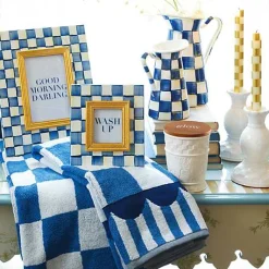 Royal Check Medium Practical Pitcher