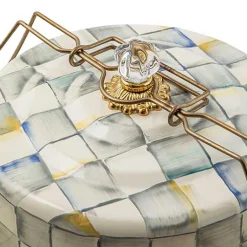 Sterling Check Cake Carrier