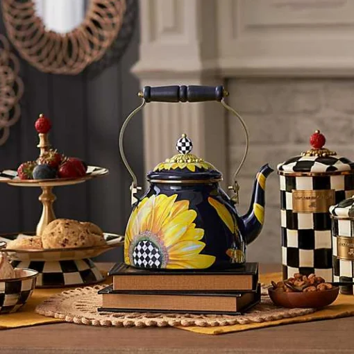 Sunflower 2 Quart Tea Kettle
